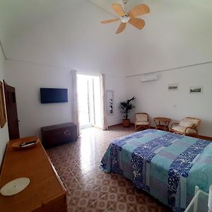 Visitponza - Le Naiadi